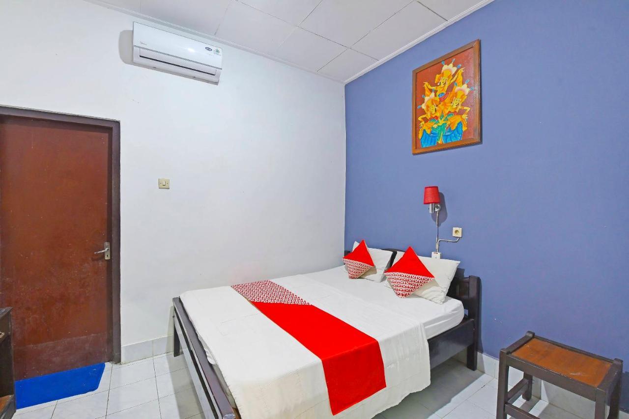 Oyo 3244 Grand Chandra Hotel Denpasar Exterior foto